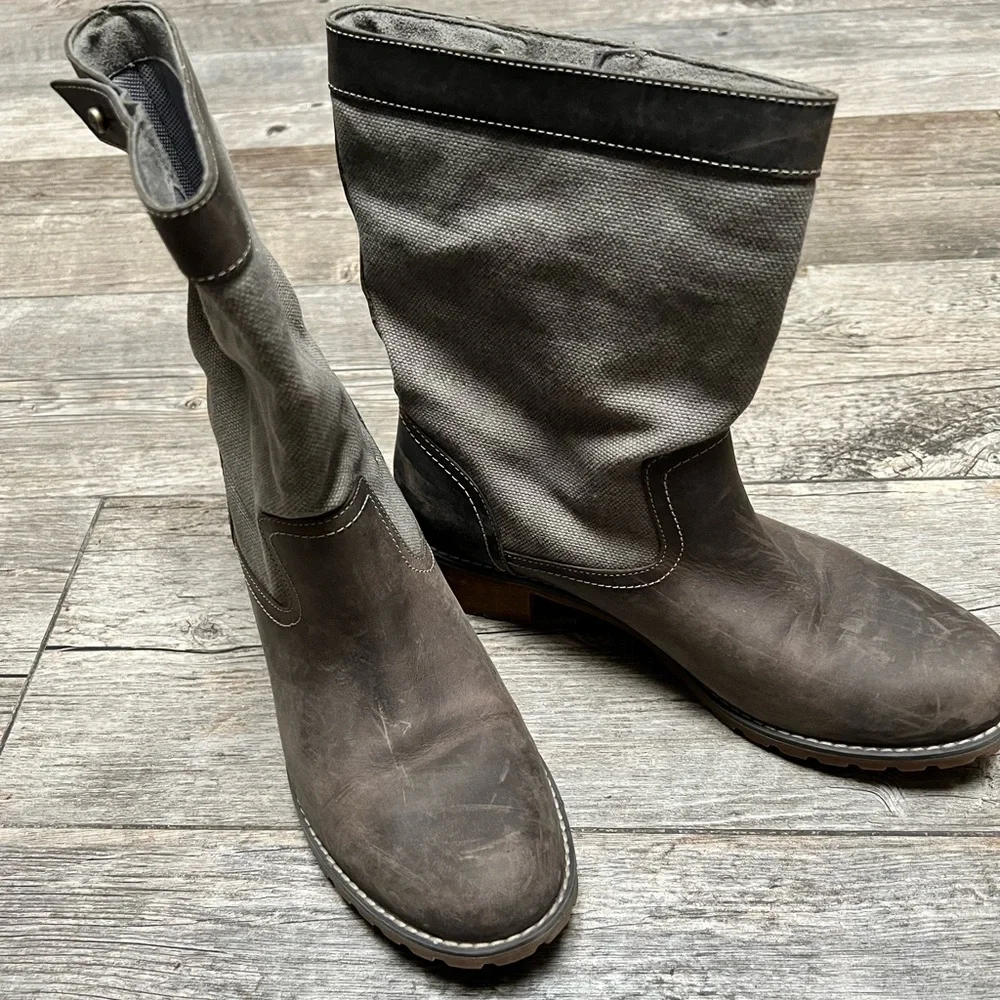 Timberland | canvas and leather boots - Picture 2 of 9